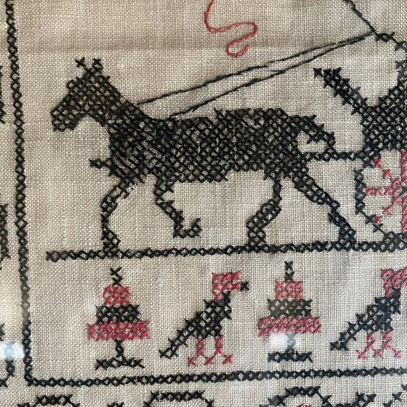 Framed Cross Stitch Embroidered Sampler Red/Black Stage Coach Horse & Driver - Picture 3 of 8